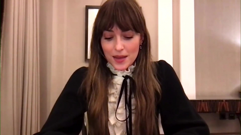 Dakota_Johnson_452.jpg