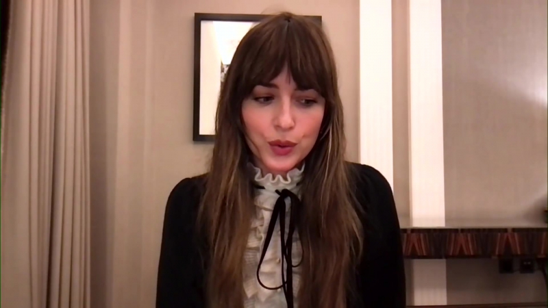 Dakota_Johnson_551.jpg