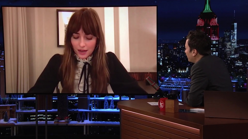 Dakota_Johnson_560.jpg