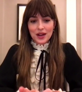 Dakota_Johnson_300.jpg