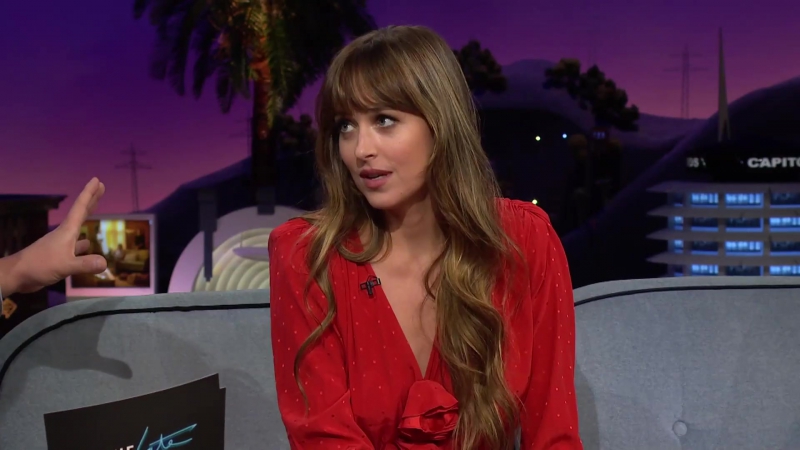 Dakota_Johnson_s_Mom_Has_to_Chill_w__the_Photos_049.jpg