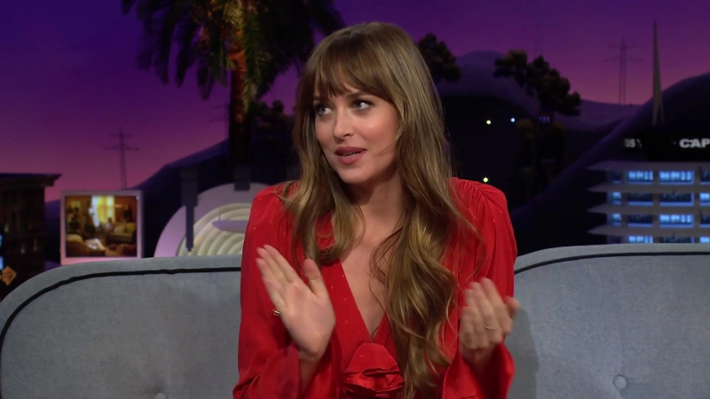 Dakota_Johnson_s_Mom_Has_to_Chill_w__the_Photos_257.jpg