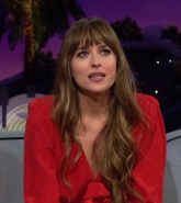 Dakota_Johnson_s_Mom_Has_to_Chill_w__the_Photos_596.jpg